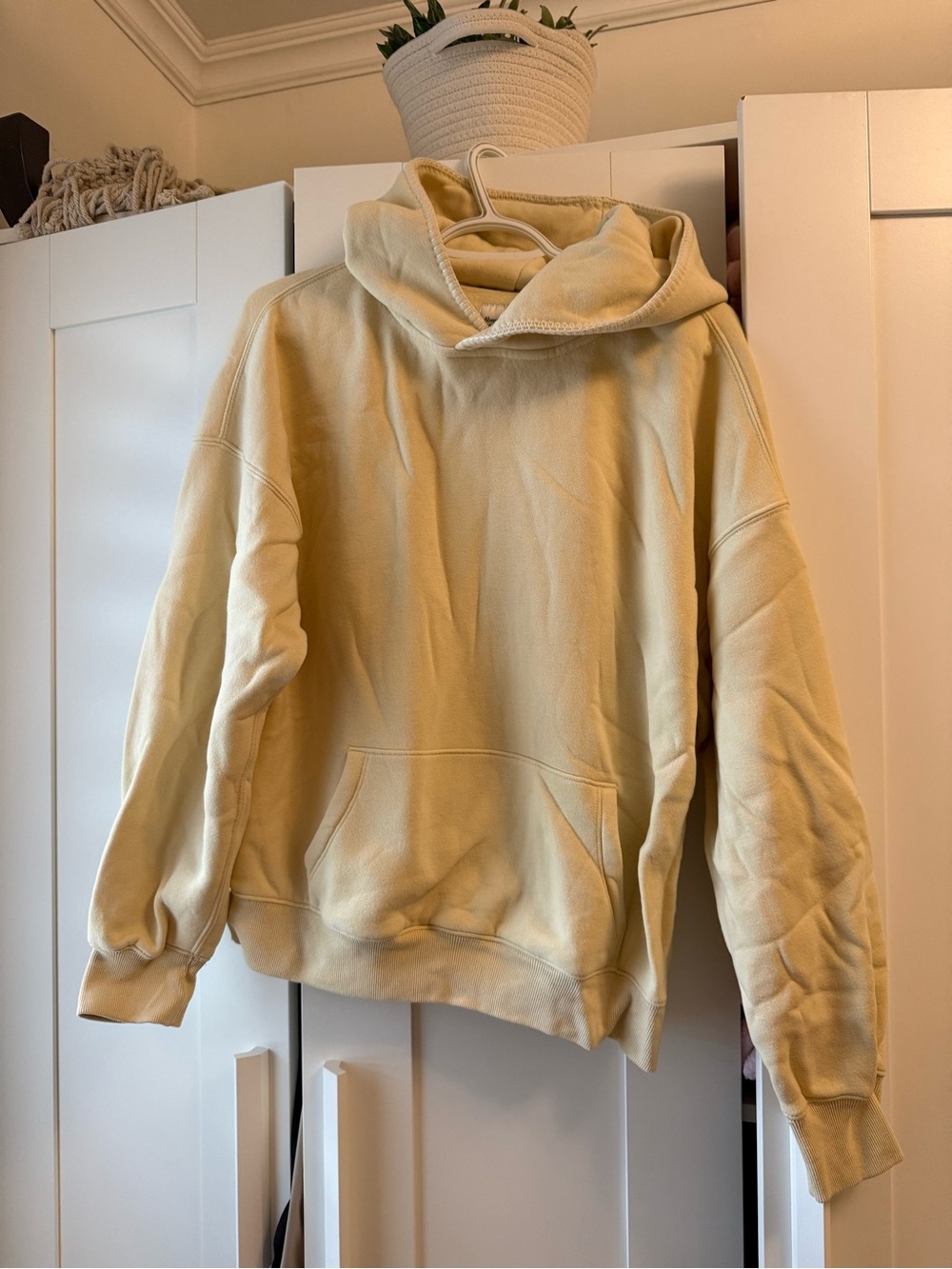 Abercrombie and fitch beige pale yellow Hoodie Sweatshirt